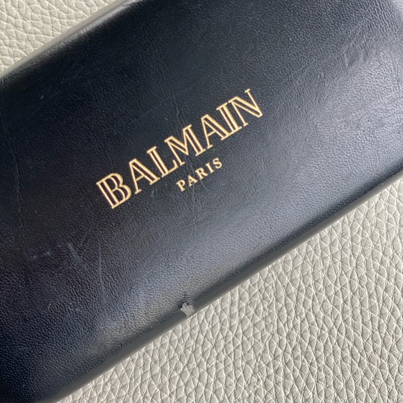 Balmain Sunglasses with case - Picture 2 of 4
